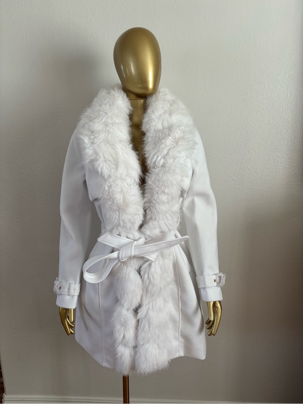 Women’s White Faux Fur-Trim Belted Trench Coat